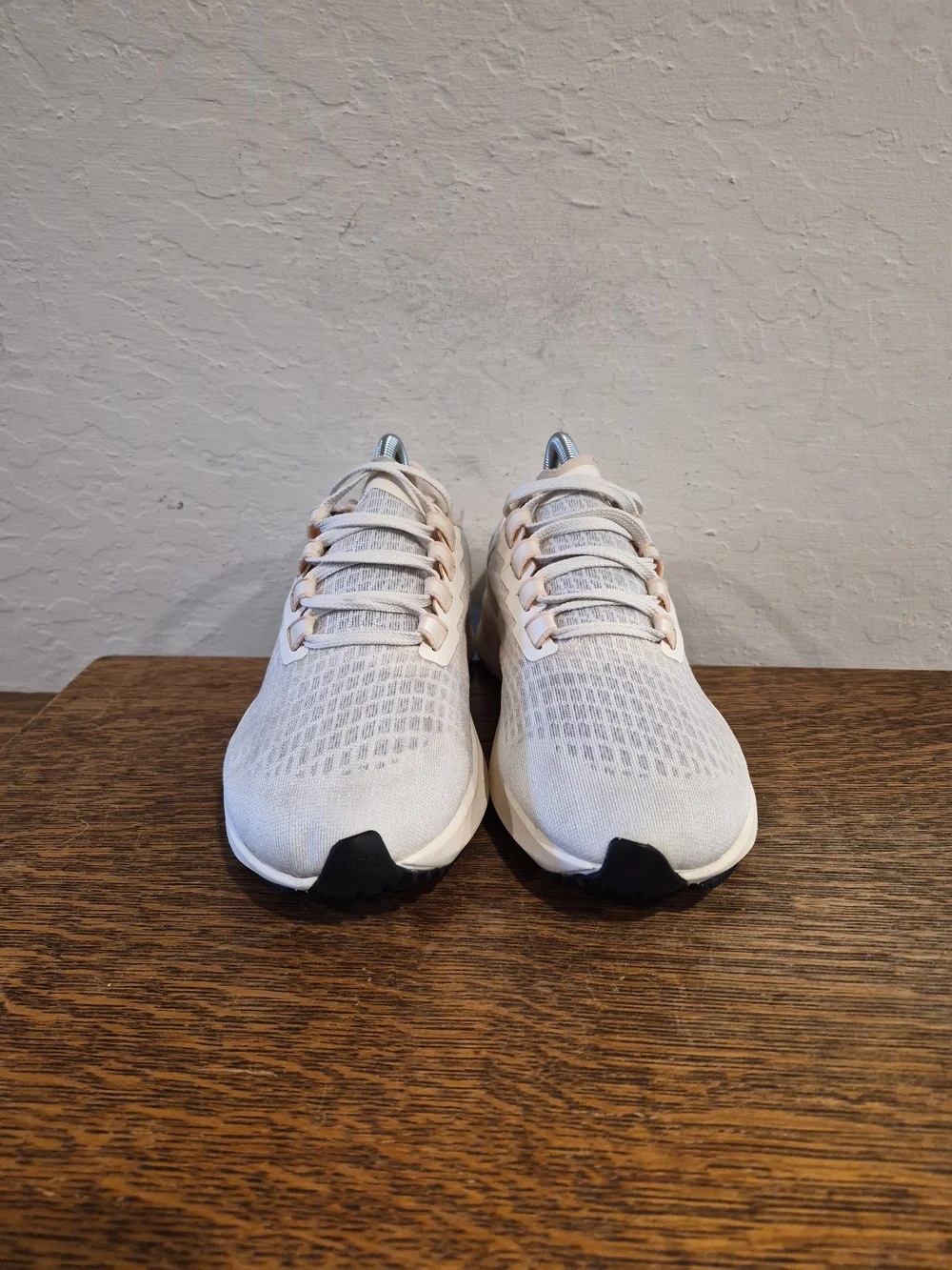 Nike Air Zoom Pegasus 37 Athletic Running Shoes  Women's Size US 8.5